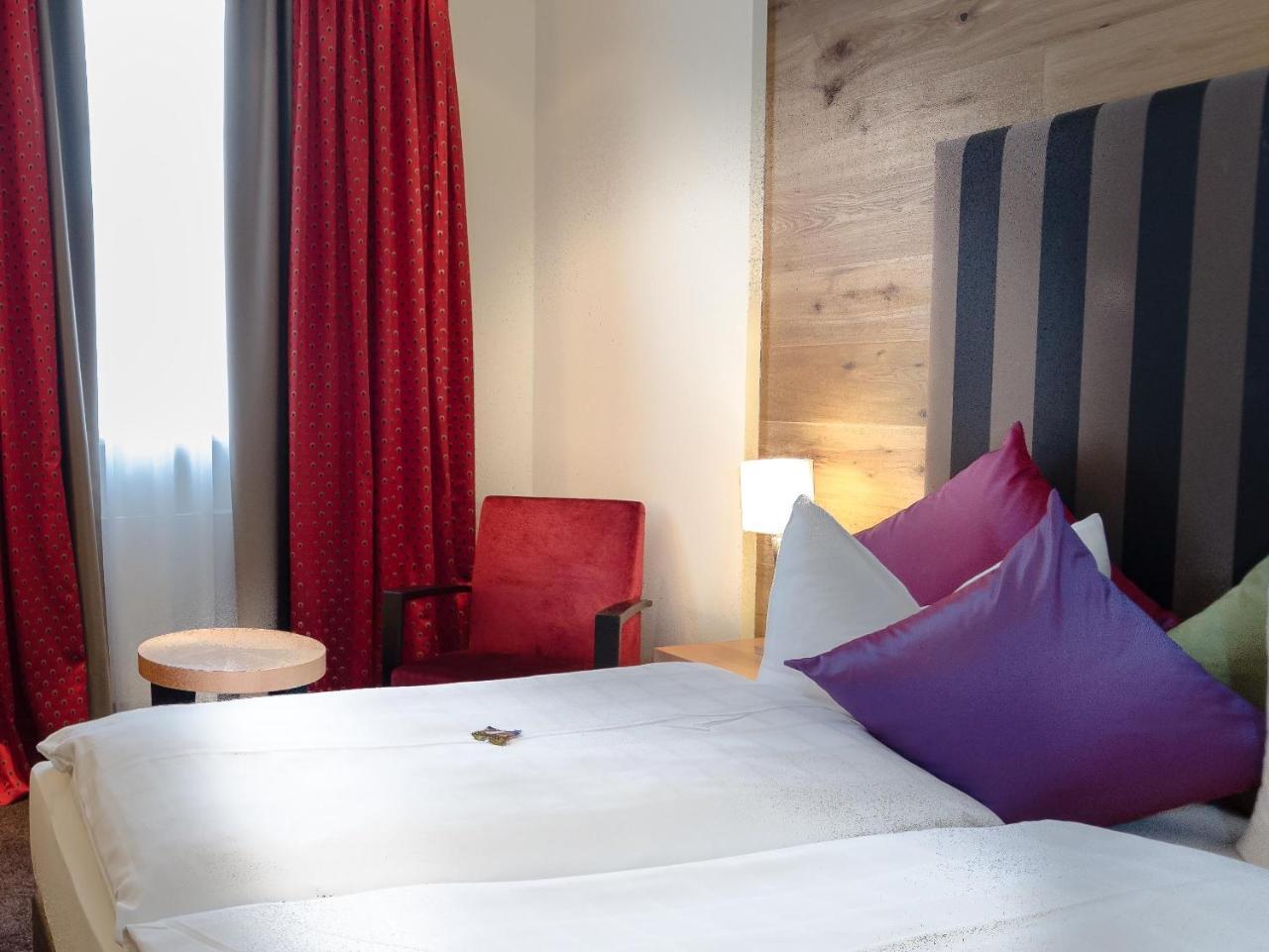 Hotel Post Burghausen Esterno foto